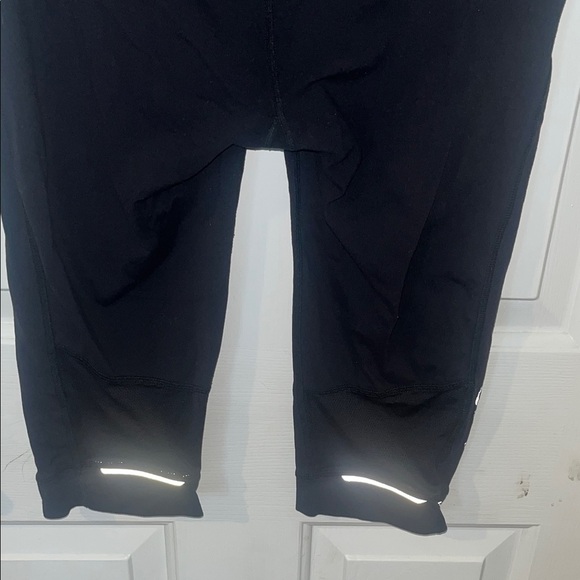 ATHLETA women’s  Black Leggings size small - Picture 7 of 9